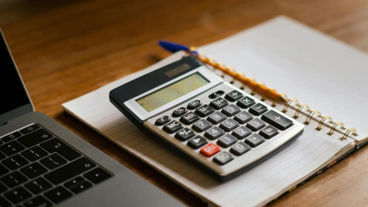10 Money Mistakes to Avoid in Your 20s and 30s