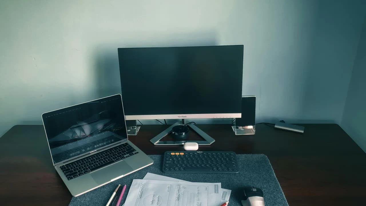 15 Legit Side Hustles You Can Start from Home in 2026